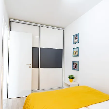 Central - Balcony - Brand New - Sunny Budapest Exterior photo