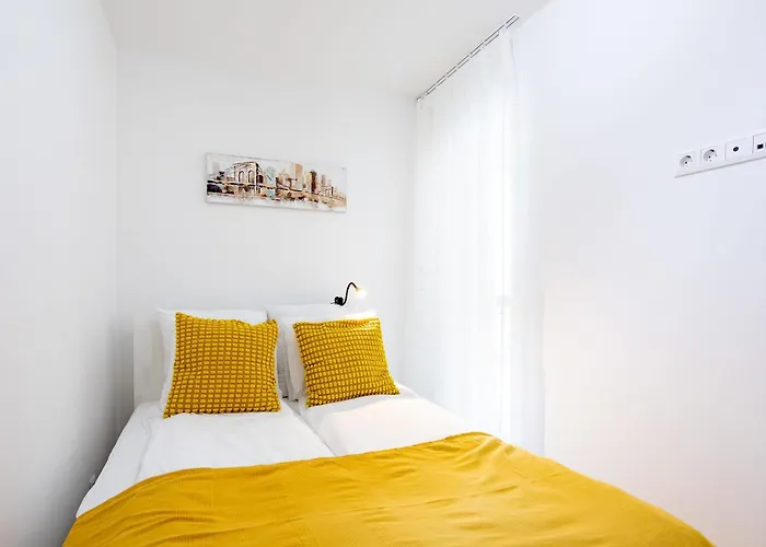 Central - Balcony - Brand New - Sunny