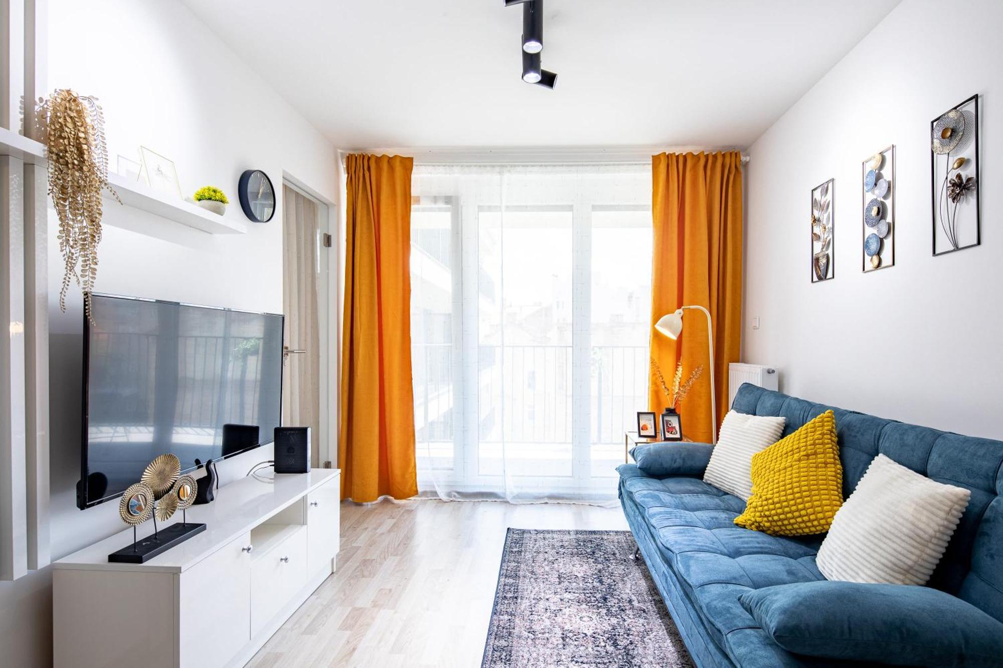 - Balcony - Brand New - Sunny Апартаменты *