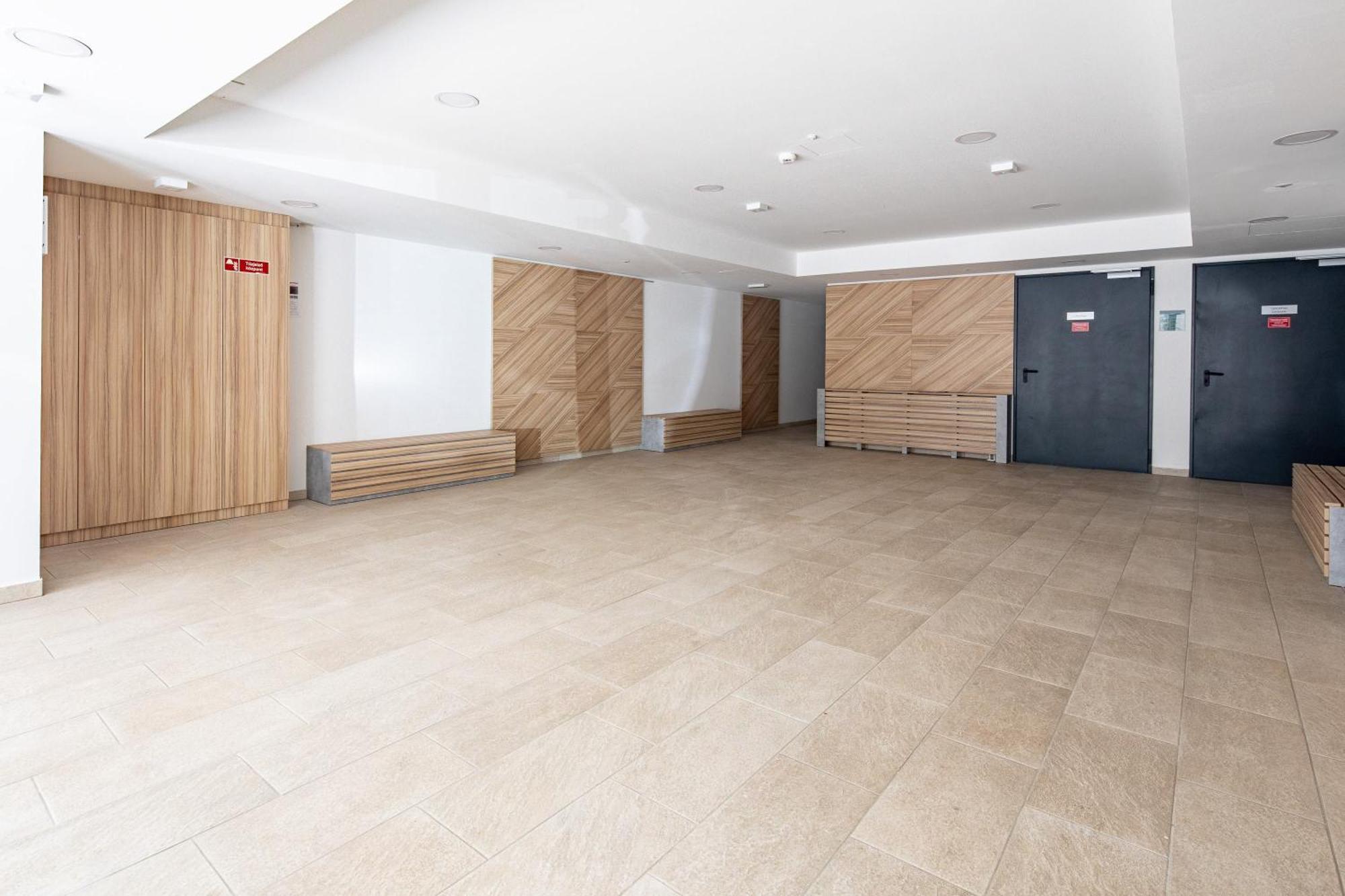 - Balcony - Brand New - Sunny Апартаменты Будапешт